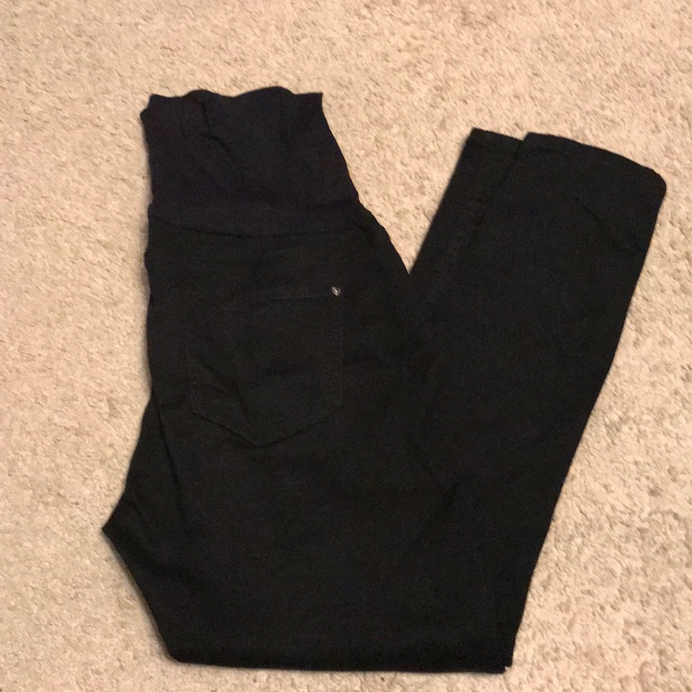 🌸Maternity jeans 🌸 (Sold)